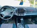 Toyota Camry 2003 годаfor4 450 000 тг. в Актобе – фото 15