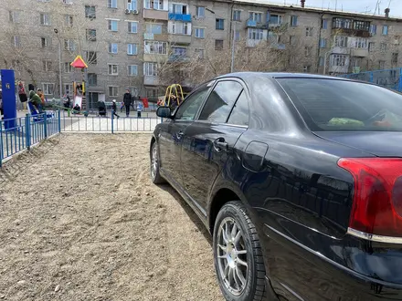 Toyota Avensis 2004 года за 3 600 000 тг. в Семей – фото 5