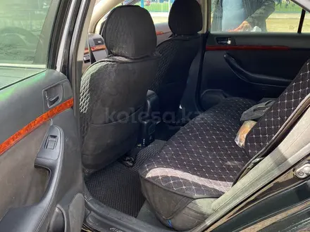 Toyota Avensis 2004 года за 3 600 000 тг. в Семей – фото 8