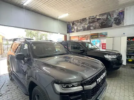 Тонировка стекол автомобилей (легковые авто, внедорожники) в Алматы