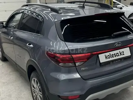 Kia Rio X-Line 2019 года за 7 600 000 тг. в Астана – фото 2