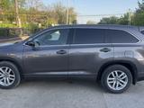 Toyota Highlander 2016 годаfor16 500 000 тг. в Кызылорда – фото 3