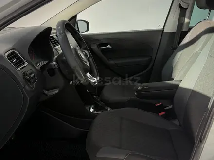 Volkswagen Polo 2018 года за 4 900 000 тг. в Астана – фото 12