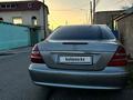 Mercedes-Benz E 320 2004 года за 5 600 000 тг. в Шымкент – фото 4