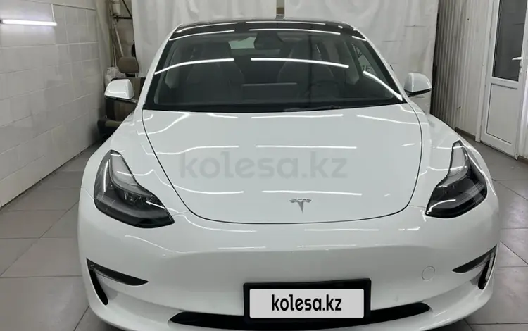 Tesla Model 3 2022 годаүшін18 000 000 тг. в Алматы