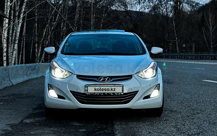 Hyundai Elantra 2016 годаүшін6 800 000 тг. в Алматы