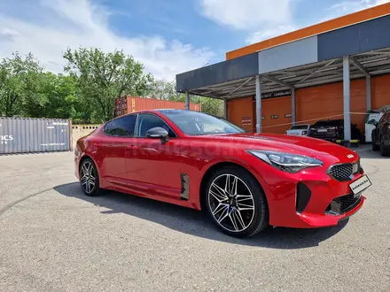 Kia Stinger 2022 года за 20 660 000 тг. в Алматы