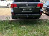 Toyota Land Cruiser 2013 годаүшін19 500 000 тг. в Уральск – фото 2