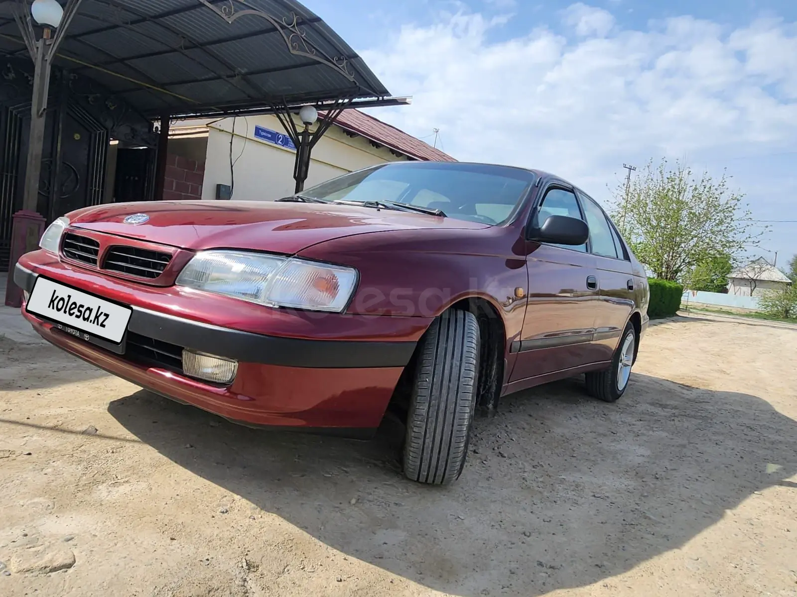 Toyota Carina E, 1995