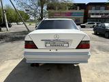 Mercedes-Benz E 280 1994 года за 2 600 000 тг. в Алматы – фото 2