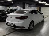 Hyundai Elantra 2019 годаүшін8 700 000 тг. в Астана – фото 5