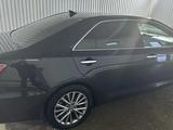 Toyota Camry 2017 годаfor13 000 000 тг. в Атырау – фото 3