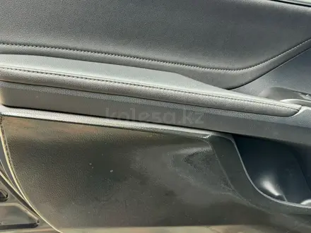 Toyota Camry 2021 года за 17 100 000 тг. в Астана – фото 9