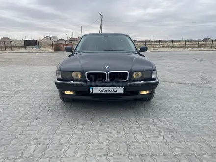 BMW 735 1998 года за 5 000 000 тг. в Актау – фото 4