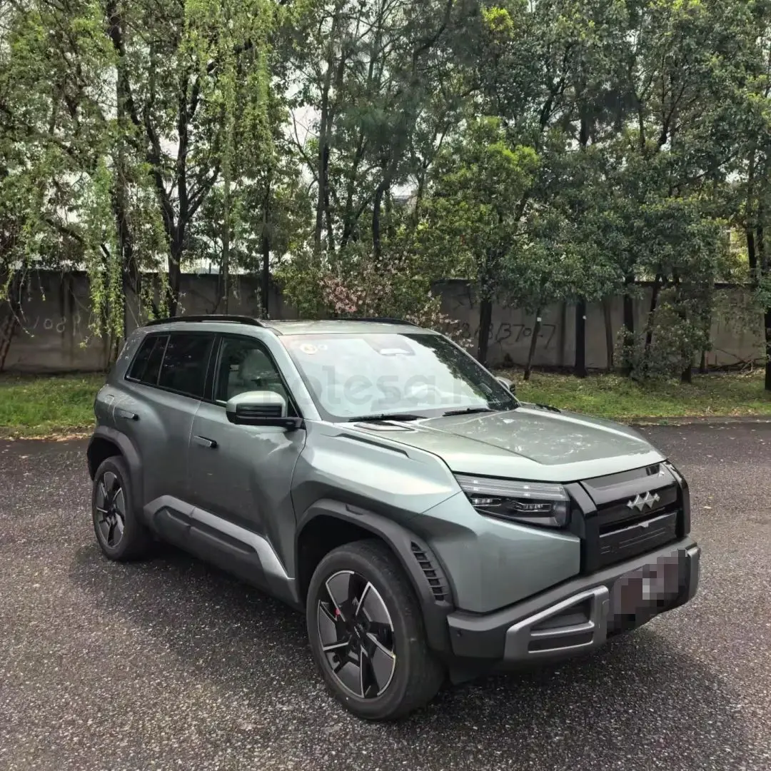 BYD FangChengBao Titanium 3, 2025