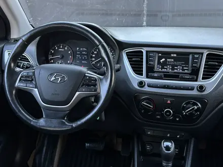 Hyundai Accent 2019 года за 6 850 000 тг. в Актобе – фото 21