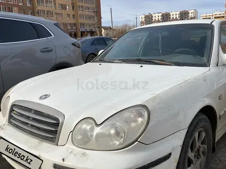 Hyundai Sonata 2003 года за 2 300 000 тг. в Астана – фото 3