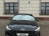 Hyundai Elantra 2023 года за 10 200 000 тг. в Уральск – фото 3