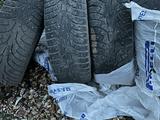 Зимние шины резина Nokian R17 за 35 000 тг. в Темиртау – фото 3