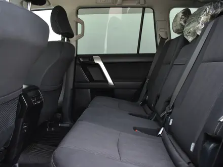 Toyota Land Cruiser Prado 2021 года за 22 500 000 тг. в Атырау – фото 16