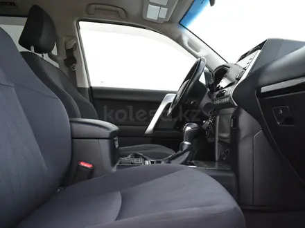 Toyota Land Cruiser Prado 2021 года за 22 500 000 тг. в Атырау – фото 14