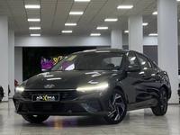 Hyundai Elantra 2023 года за 10 290 000 тг. в Шымкент