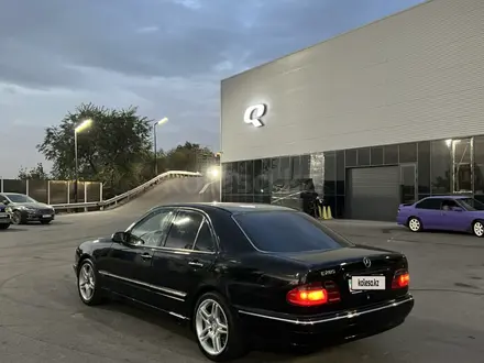 Mercedes-Benz E 320 2001 года за 3 700 000 тг. в Алматы – фото 3