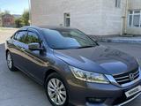 Toyota Camry 2013 годаfor8 200 000 тг. в Астана – фото 3