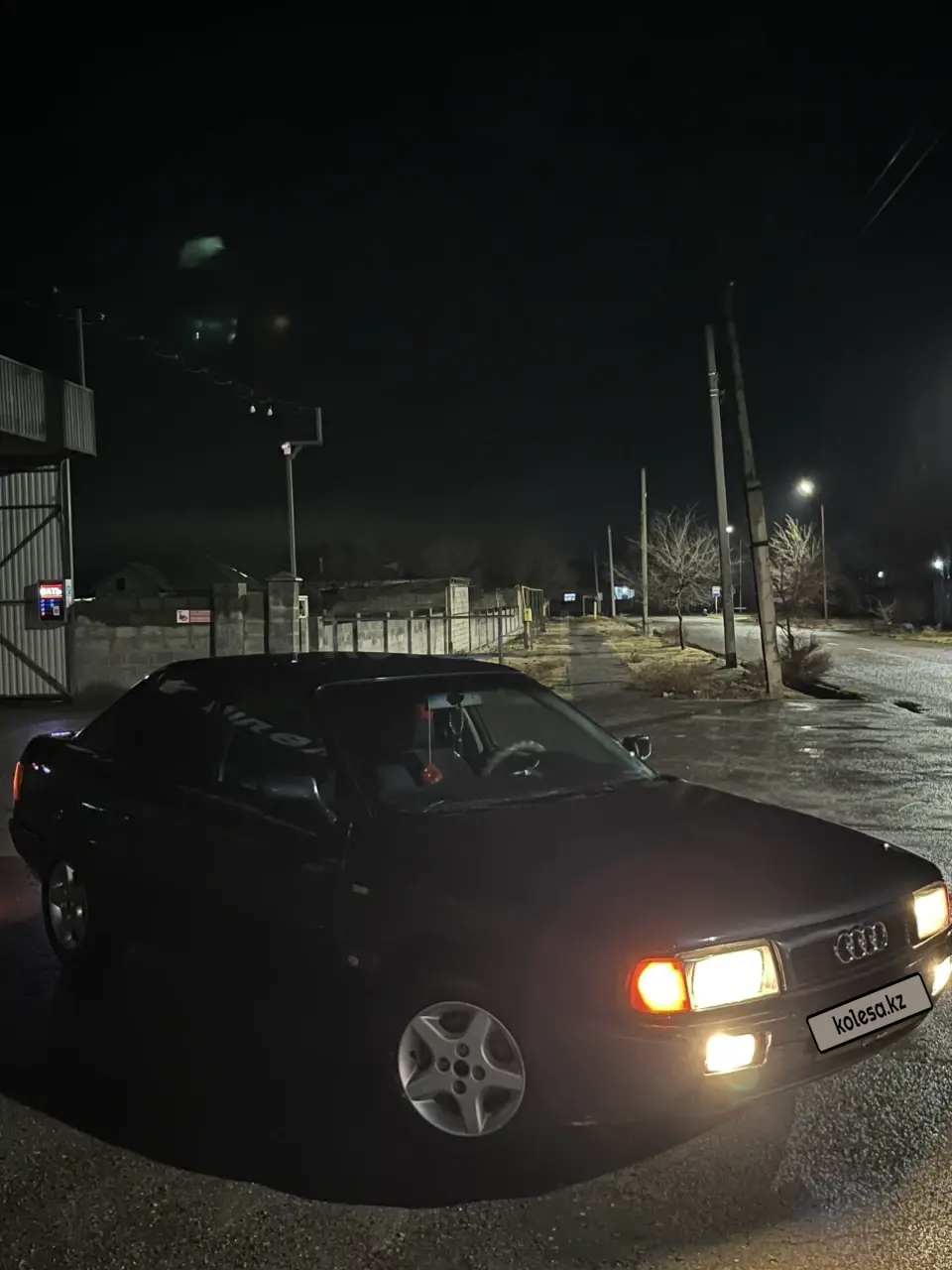 Audi 80, 1990