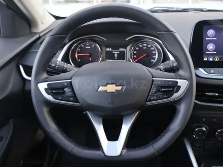 Chevrolet Onix LTZ 2023 года за 5 090 000 тг. в Астана – фото 10