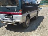 Mitsubishi Delica 1992 годаfor1 200 000 тг. в Атырау – фото 3