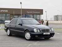 Mercedes-Benz E 240 2001 года за 4 500 000 тг. в Жанаозен