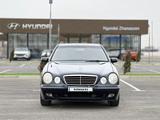 Mercedes-Benz E 240 2001 года за 4 500 000 тг. в Жанаозен – фото 2