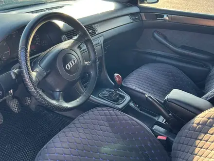 Audi A6 1997 года за 2 200 000 тг. в Уральск – фото 8