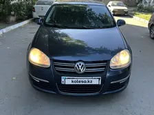 Volkswagen Jetta, 2009