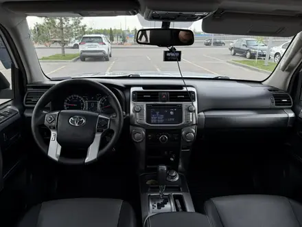 Toyota 4Runner 2015 года за 16 000 000 тг. в Алматы – фото 12