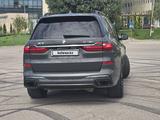 BMW X7 2021 года за 42 000 000 тг. в Алматы – фото 3