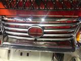 Решетка радиатора LX570 рестайлинг за 60 000 тг. в Алматы