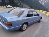 Mercedes-Benz E 260 1991 годаfor1 202 329 тг. в Алматы