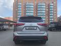 Toyota Highlander 2021 года за 19 800 000 тг. в Актобе – фото 3
