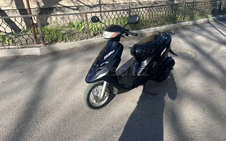 Honda  Dio 2001 годаүшін240 000 тг. в Алматы