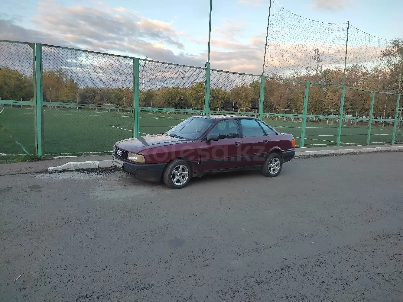 Audi 80, 1988