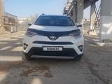 Toyota RAV4 2015 года за 11 000 000 тг. в Актау – фото 2