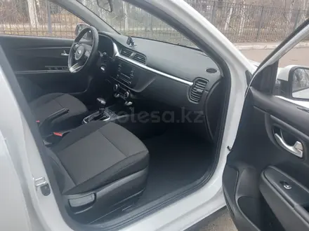 Kia Rio X-Line 2021 года за 8 700 000 тг. в Алматы – фото 9