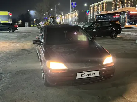 Opel Astra 2002 года за 2 500 000 тг. в Актобе – фото 2