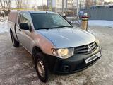 Mitsubishi L200 2011 года за 5 500 000 тг. в Костанай – фото 2