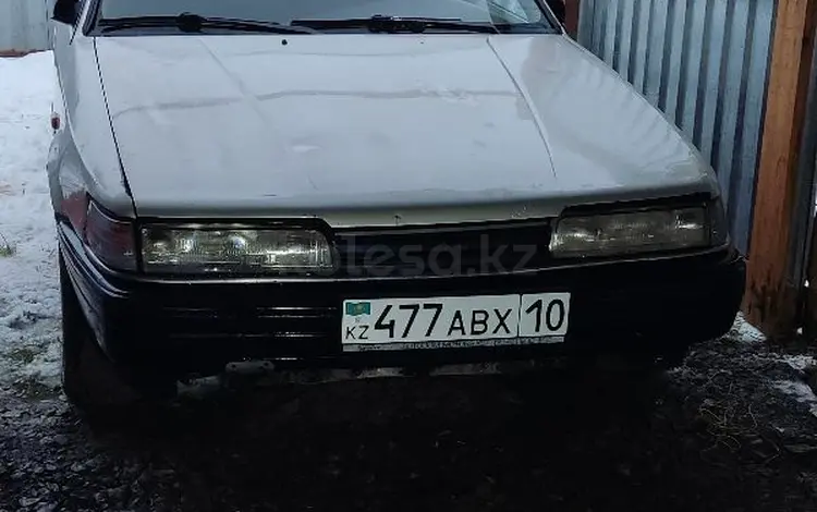 Mazda 626 1988 годаfor350 000 тг. в Денисовка