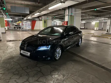 Skoda Superb 2018 года за 15 000 000 тг. в Алматы – фото 2