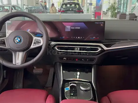 BMW i4 2024 года за 22 600 000 тг. в Астана – фото 5