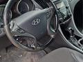 Hyundai Sonata 2013 годаүшін5 300 000 тг. в Актау – фото 3